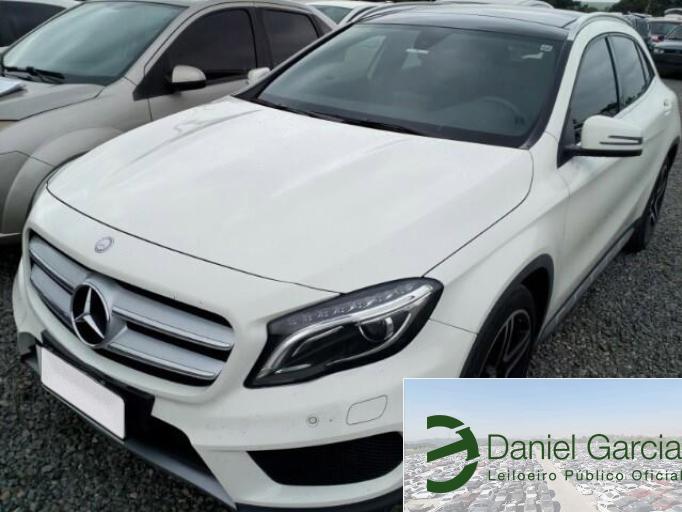 MERCEDES BENZ GLA 250 17/17